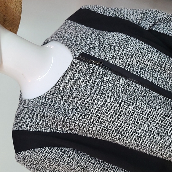 🩵 T Tahari Jacket - Picture 3 of 11